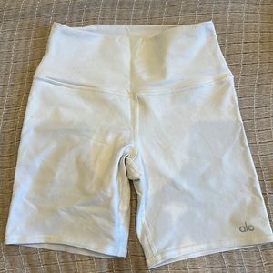 Off white ALO yoga biker shorts